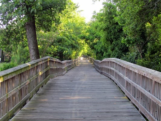 View of the trail along the Crabtree Creek Greenway in Raleigh, N.C. (Photo by bobistraveling/flickr)