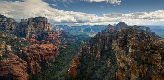 Canyon country near Sedona Half Marathon (Photo by Daniel Weinand/flickr)