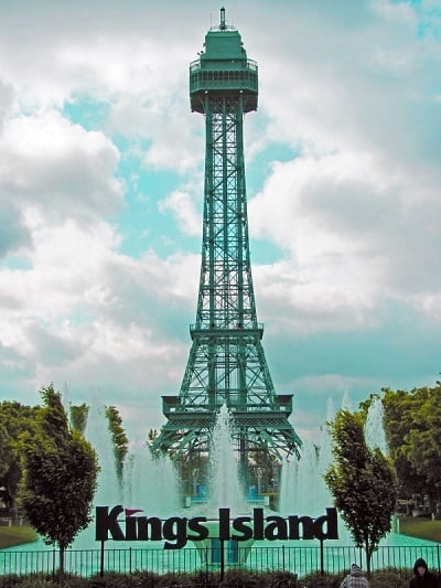 The entrance to Kings Island Amusement Park. (Photo by Wikimedia)
