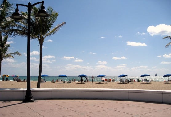 View of the beach in Fort Lauderdale from Florida's A1A. (Photo by Jared/flickr)