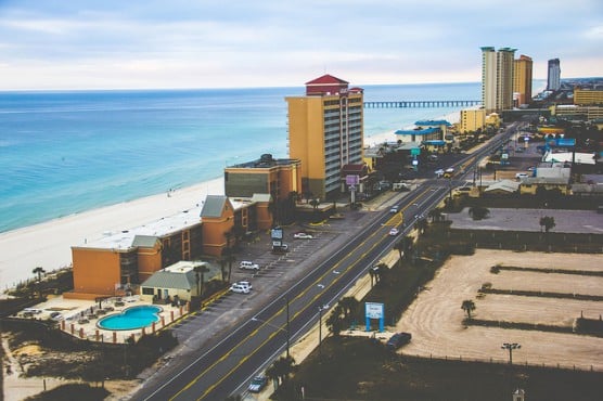 Front Beach Road in Panama City Beach, Fla. (Photo by Brett Booner/flickr)