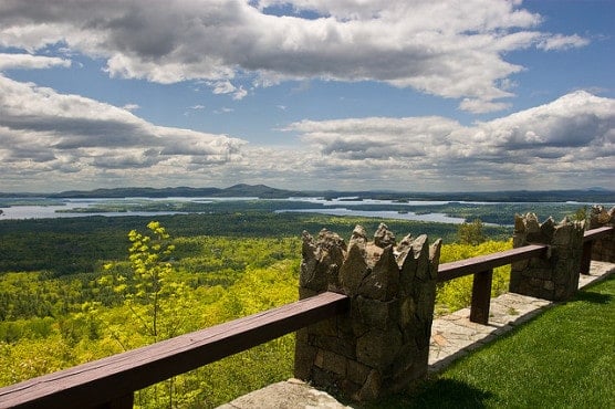 View of Lake Winnipesaukee from Castle in the Clouds, a mountaintop estate in nearby Moultonborough, N.H. (Photo by Roger H. Goun/flickr)