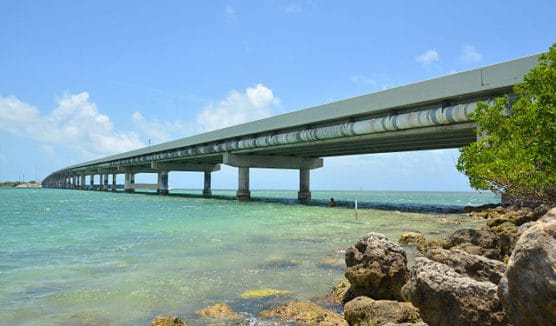 The Overseas Highway in Islamorada, Fla. (Courtesy Wikimedia Commons)